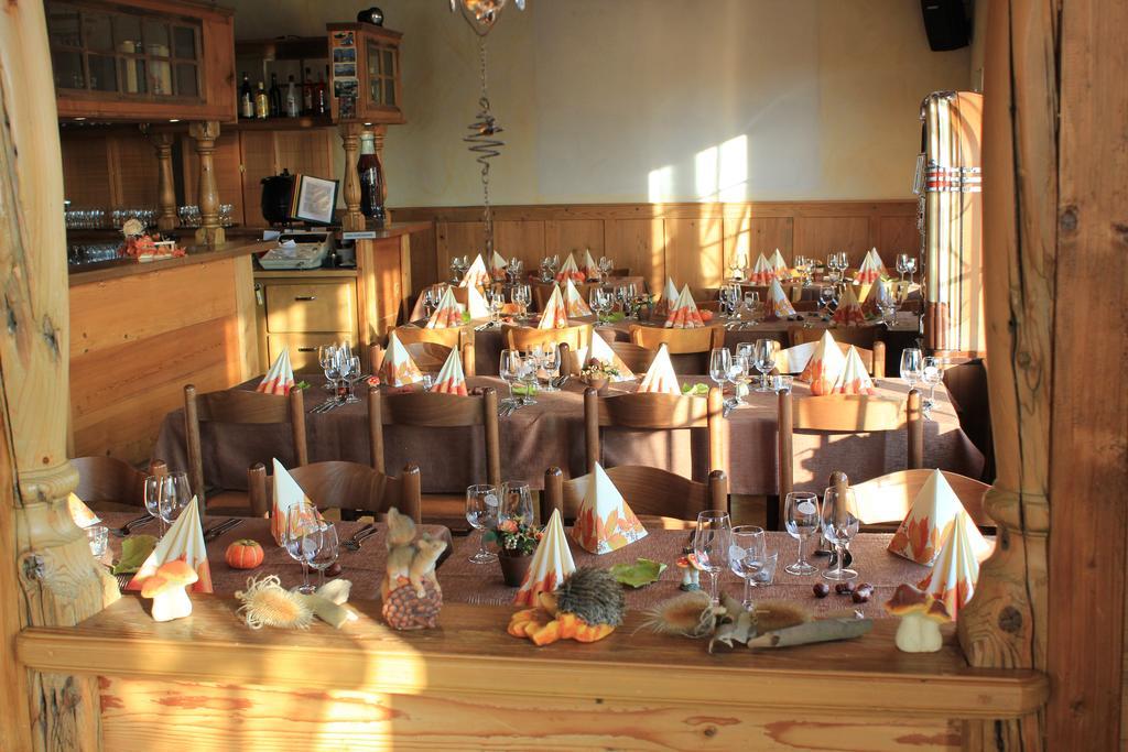Hotel Restaurant Jura Kerzers Eksteriør bilde